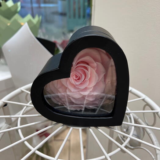 Cœur noir rose eternelle rose