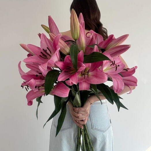 Les Lys - Symboles de Beaute et d Elegance