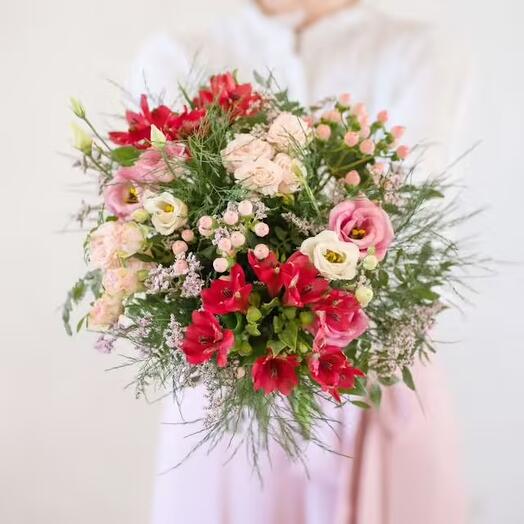 Серебристый