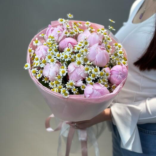 Bouquet Champêtre : Pivoines   Camomille Tanacetum - Paris   IDF
