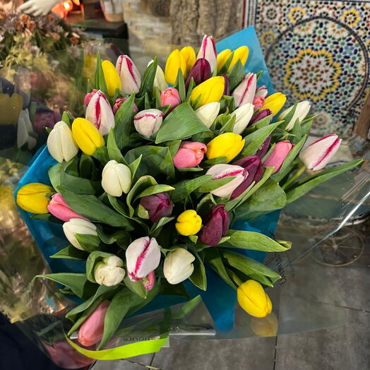 Взрывы тюльпанов