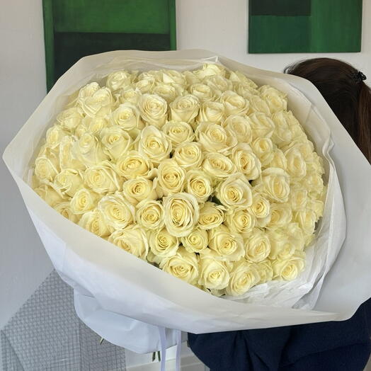 White Avalanche roses 101 stems