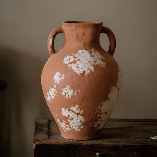 Vase ceramique irreguliere