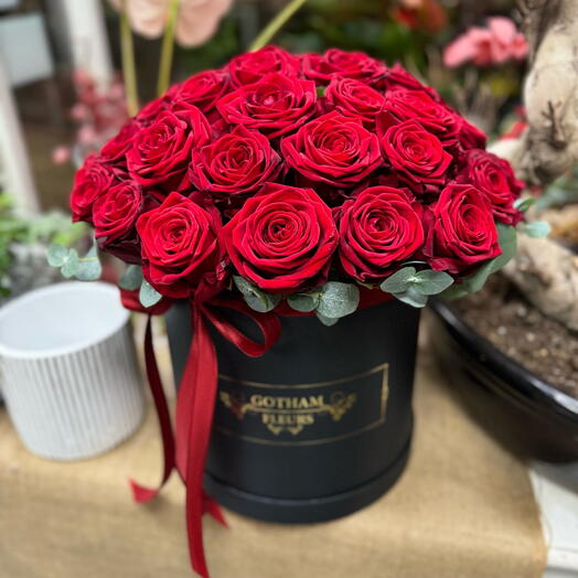 Red Naomi en petite boîte