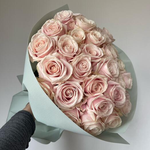 Roses light pink 25 stems