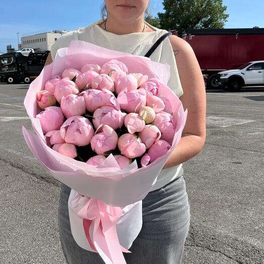 PINK PEONIES
