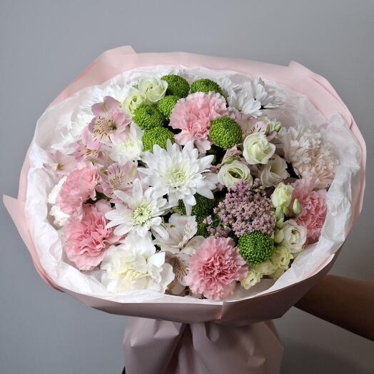 Bouquet d œillets et de marguerites