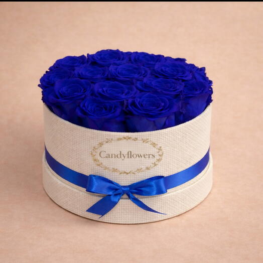 Средняя люксовая коробка — королевско-синие вечные розы