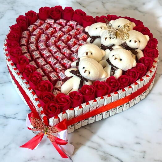 Chocolate heart with a teddy bear