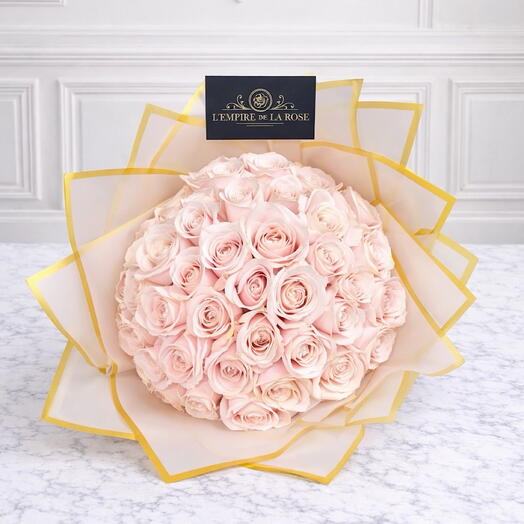 Bouquet of 31 pink roses